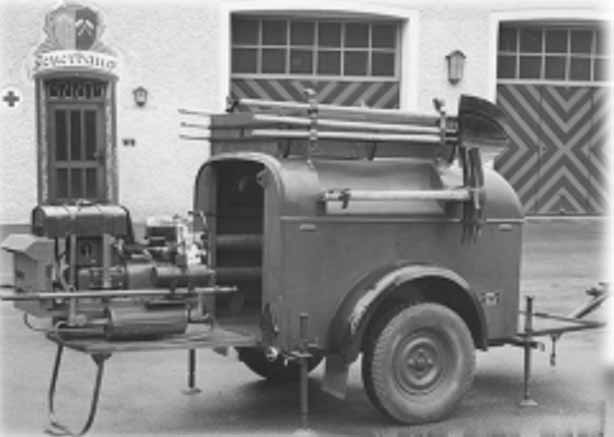 Katastrophenschutz-Anhänger Baujahr 1950